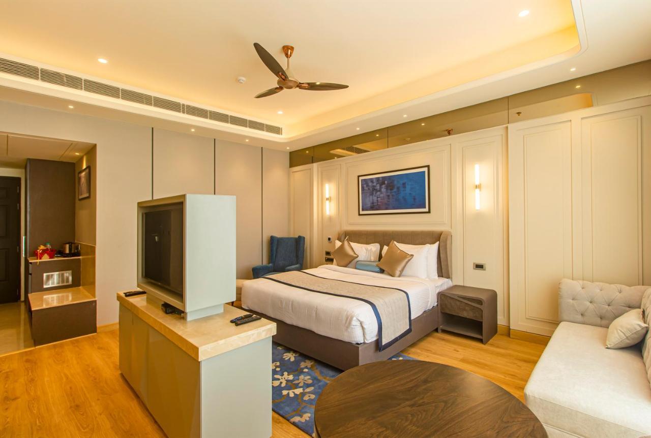 Hotel The Cove Wing Panchkula Exteriér fotografie